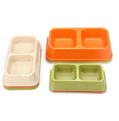 دو تا و رنگارنگ بامبو ابلیماسیون بزرگ یا بزرگ سگ حیوانات خانگی غذا و آب کاسه